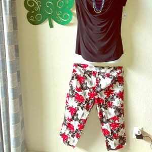 CBNY- Capris Black Red White